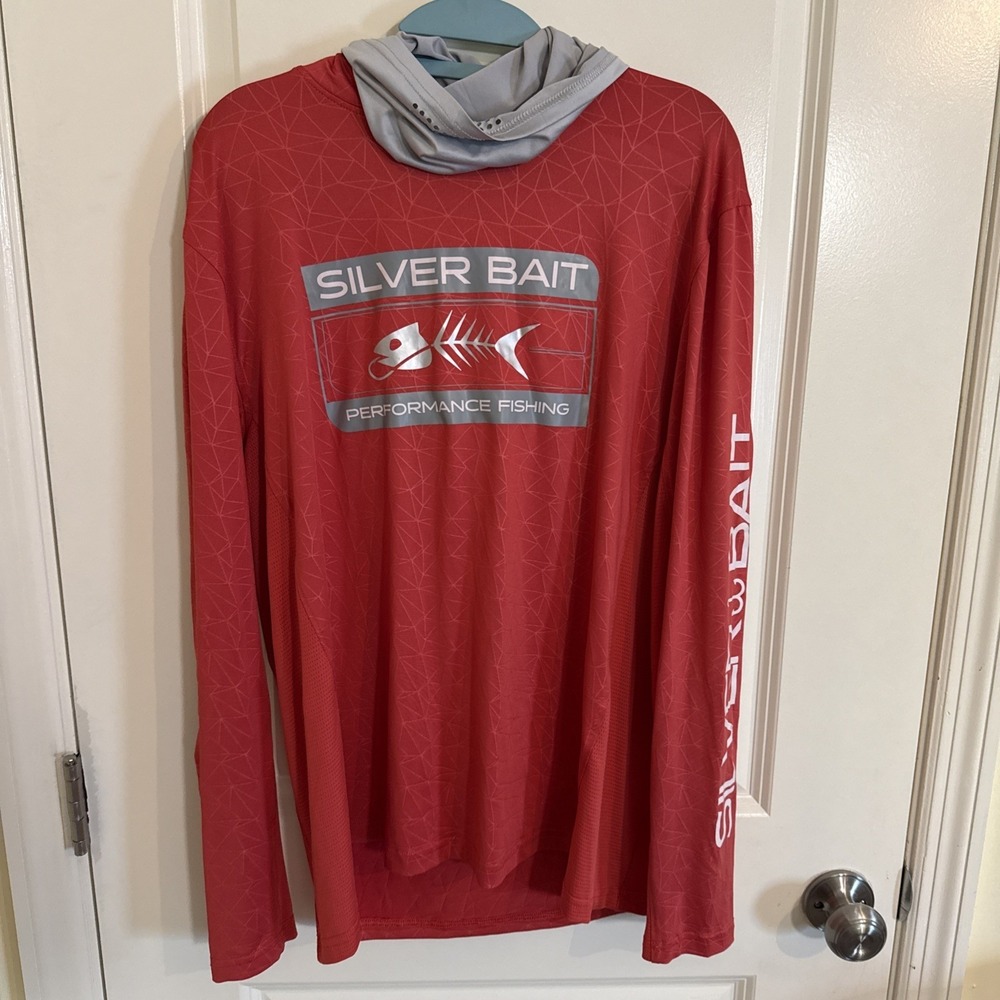 Silver Bait Performance Red Fishing Hooded Shirt W/Gaiter Long  Men's Medium